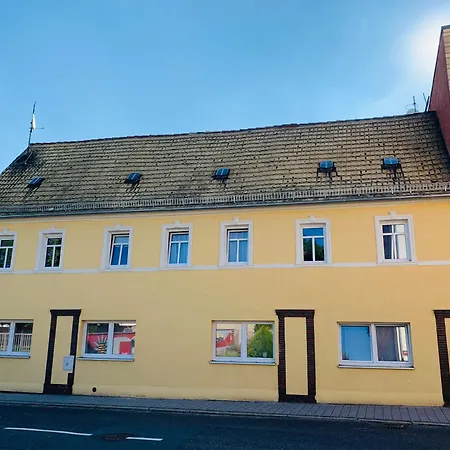 Stayhere24 Grosse Monteur- Und Mit 3 Schlafzimmern Apartamento *