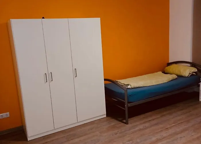 Apartamento Stayhere24 Grosse Monteur- Und Mit 3 Schlafzimmern