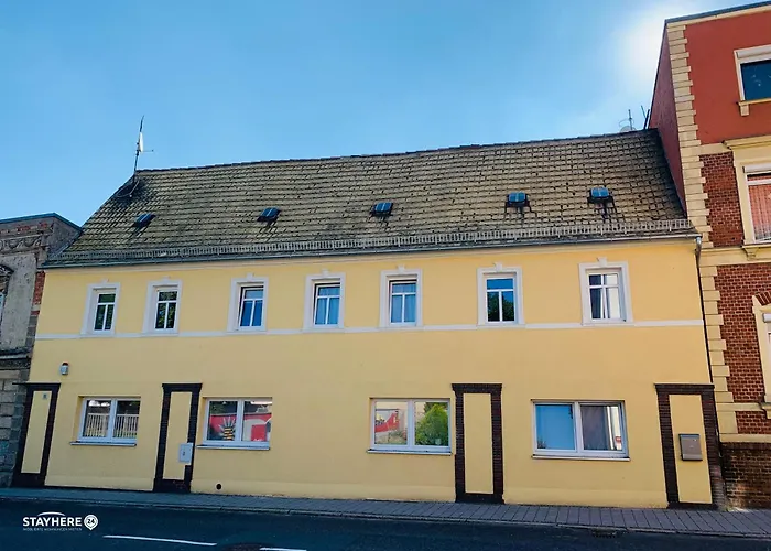 Stayhere24 Grosse Monteur- Und Mit 3 Schlafzimmern Apartamento *