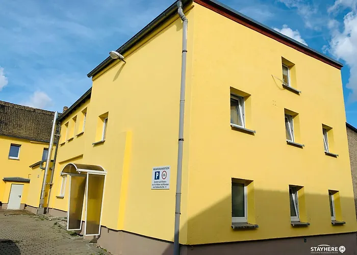 Stayhere24 Grosse Monteur- Und Mit 3 Schlafzimmern *
